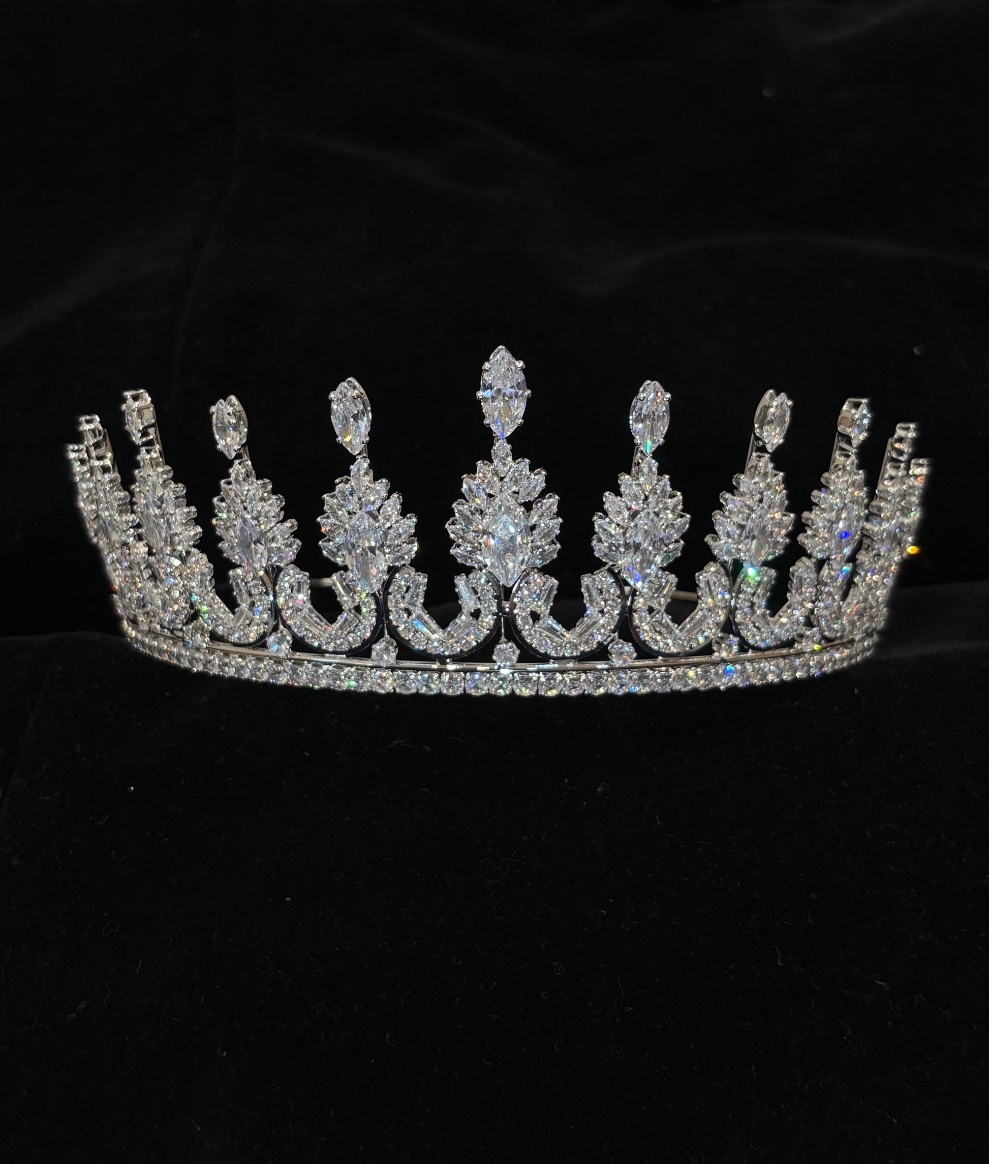 Marquise Crystal Wedding Crown | Luxe Tall Bridal Wedding Crown for Women | Silver Leaf-Inspired Wedding Headpiece | Sparkling Rhinestone Wedding Crown | Regal Princess Prom Wedding Accessory| Zircon-Embellished