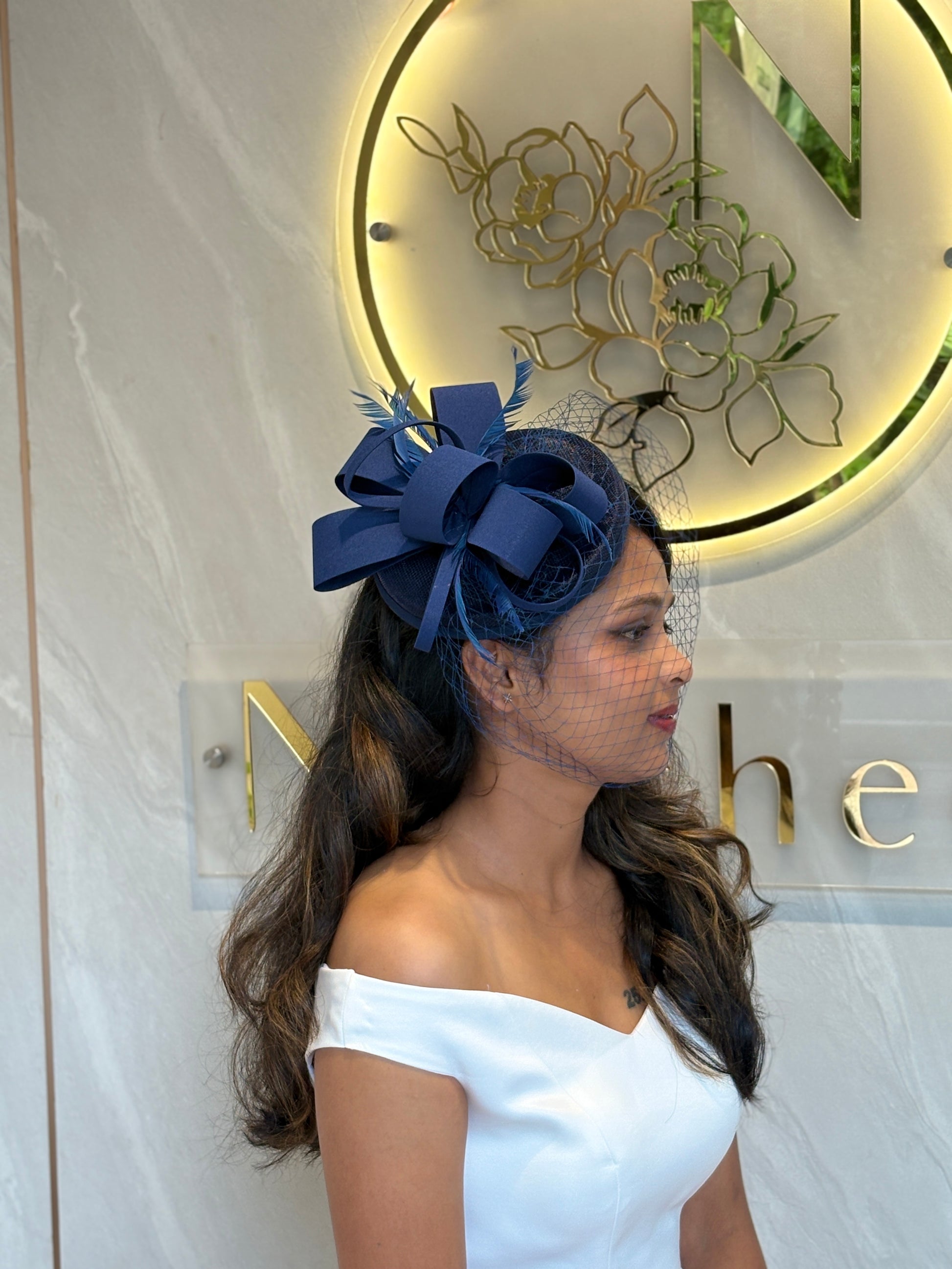 Elegant Fascinator Hat for Women | Wedding Headpiece | Cocktail Hat | Tea Party Accessory | Navy Blue Fascinator | Blush Pink Fascinator | Red Fascinator | Feather & Netting Detail | Formal Occasion Headwear | Ladies Fashion Hat