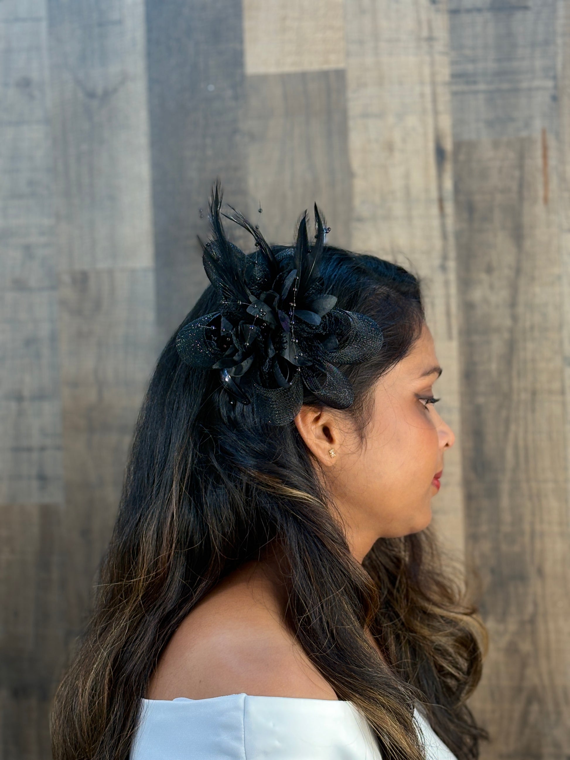 Elegant Fascinator Hat Collection – Teal, White, Cream, Coral, Lavender, Navy Blue, Yellow, Autumn Rust, Noir Allure & Burgundy Bliss | Stylish Feather & Netting Headpieces for Weddings, Cocktail Parties, and Formal Occasions