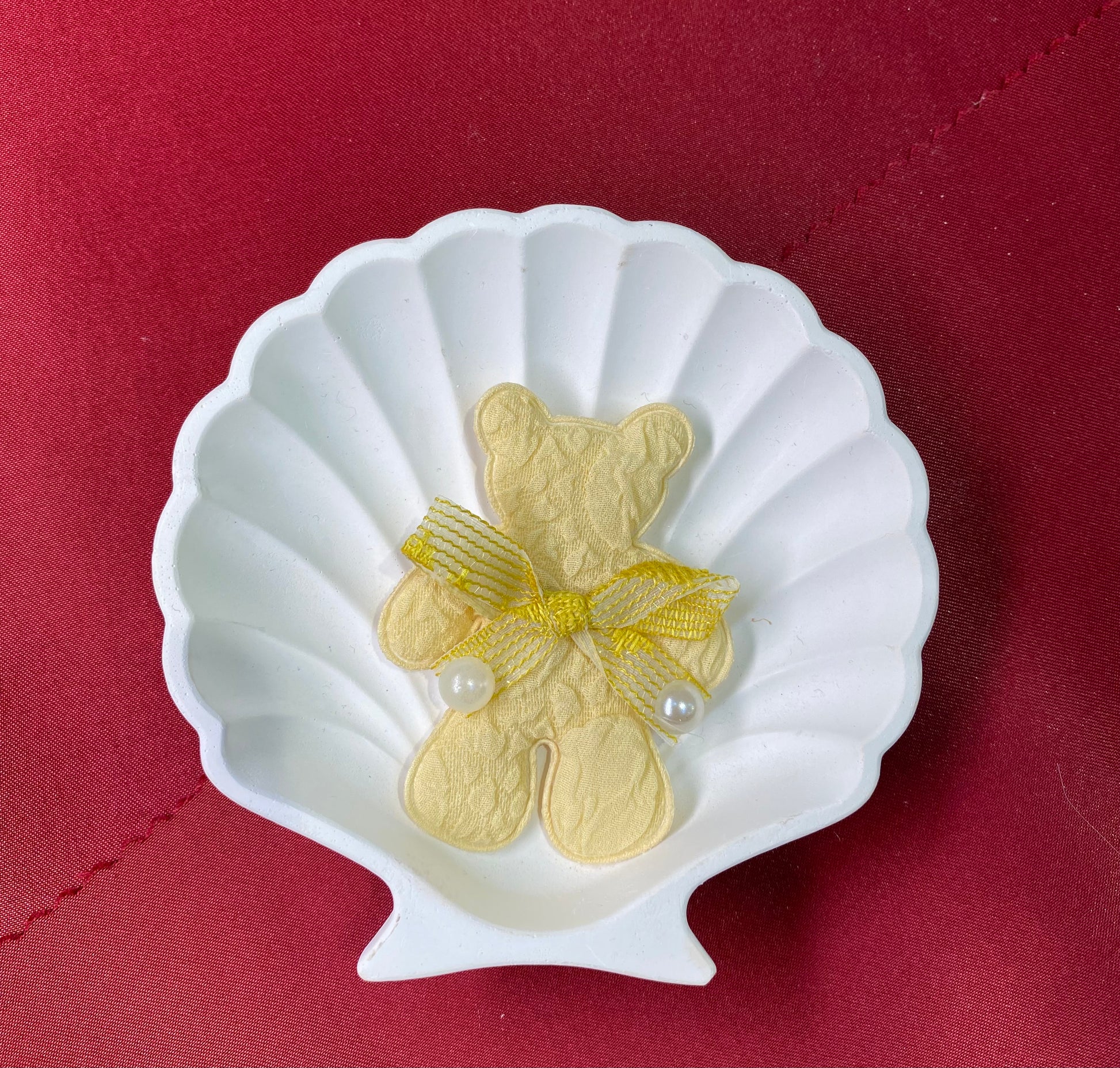 Pearly bear | yellow patch | pearls| yellow bow | teddy bear | cute and aesthetic| patch