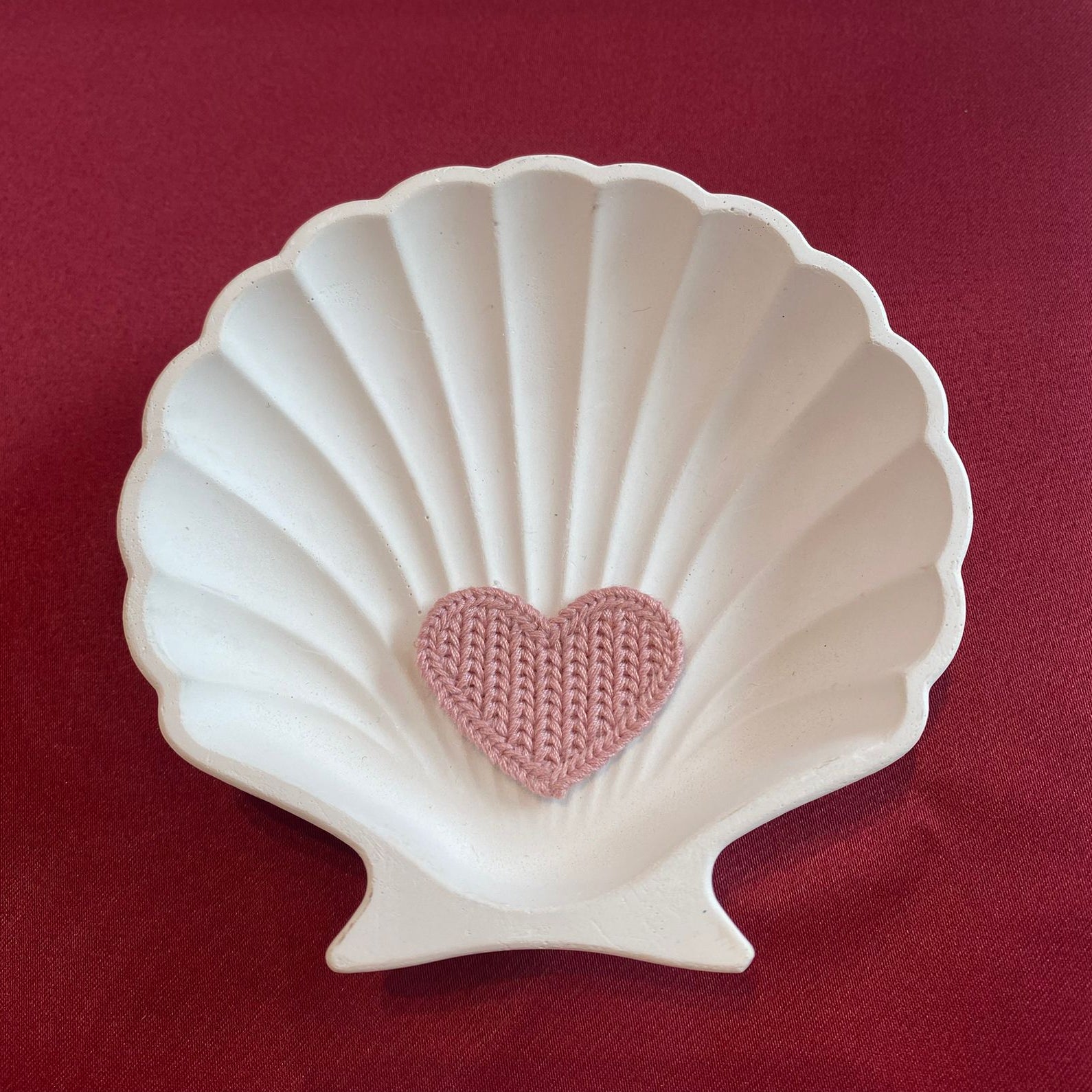 Pink Crocheted Heart Patch Crochet Heart Appliqué | Pink Embroidered Love Patch | Softcore Aesthetic | Sweet Handmade Detail| Non-Ironable | Glue/Sew On