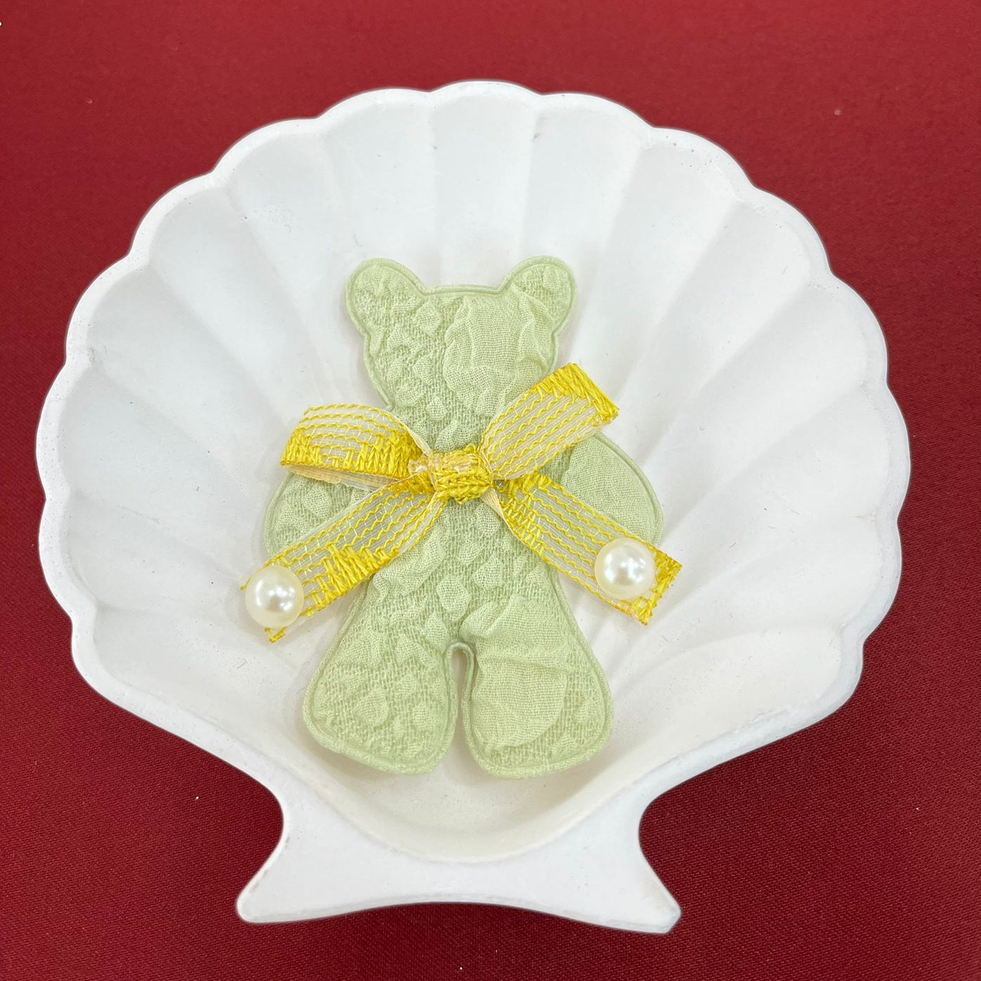 Green Lace Teddy Bear Embellishment | Delicate Plush Bear with Yellow Bow & Pearls | Soft Fabric Decoration for Baby Crafts, Gift Wrapping & Scrapbooking| Non-Ironable | Glue/Sew On