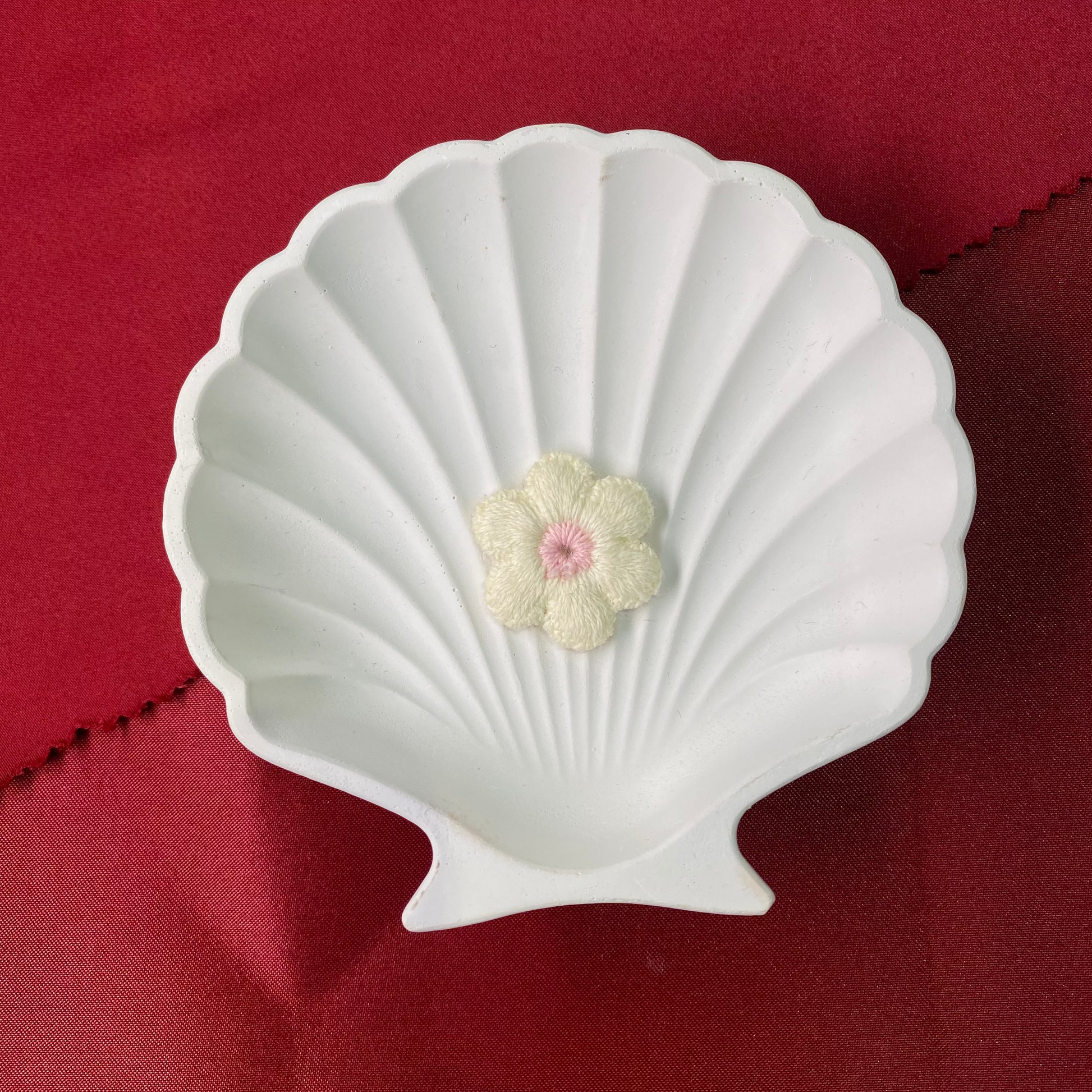 Pastel Flower| Cute an aesthetic| Cute flower| patches| Non-Ironable | Glue/Sew On