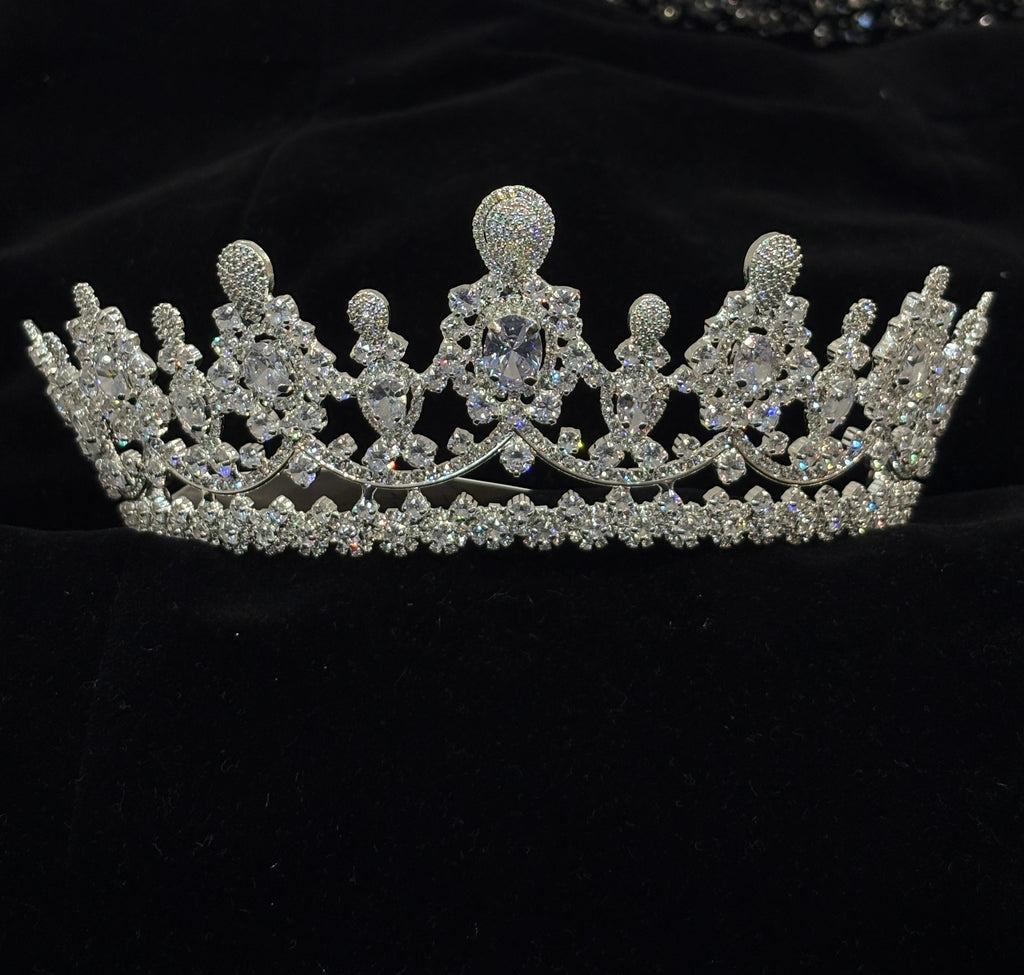 Rhinestone Crystal Wedding Crown | Royal Queen Wedding Crown for Women | Elegant Pageant Wedding Headpiece | Sparkling Silver Wedding Crown | Statement Bridal Wedding Accessory | Princess Prom Wedding Crown| Zircon-Embellished
