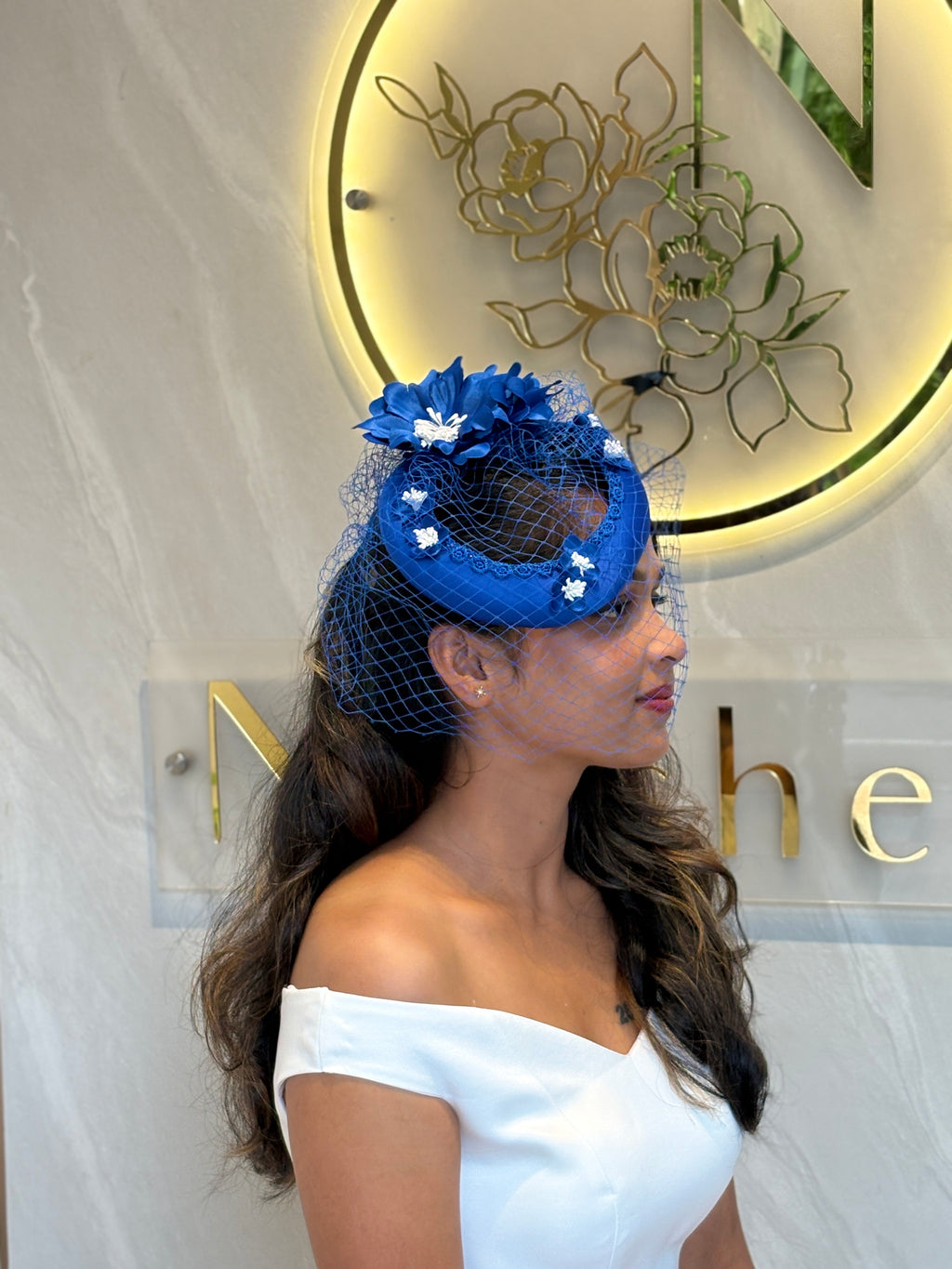Statement Ruffle Bloom Fascinator – Royal Blue & Black | Oversized Sculpted Mesh Headpiece for Wedding & Race Day Looks