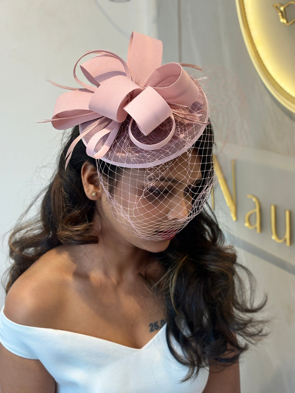 Elegant Fascinator Hat for Women | Wedding Headpiece | Cocktail Hat | Tea Party Accessory | Navy Blue Fascinator | Blush Pink Fascinator | Red Fascinator | Feather & Netting Detail | Formal Occasion Headwear | Ladies Fashion Hat