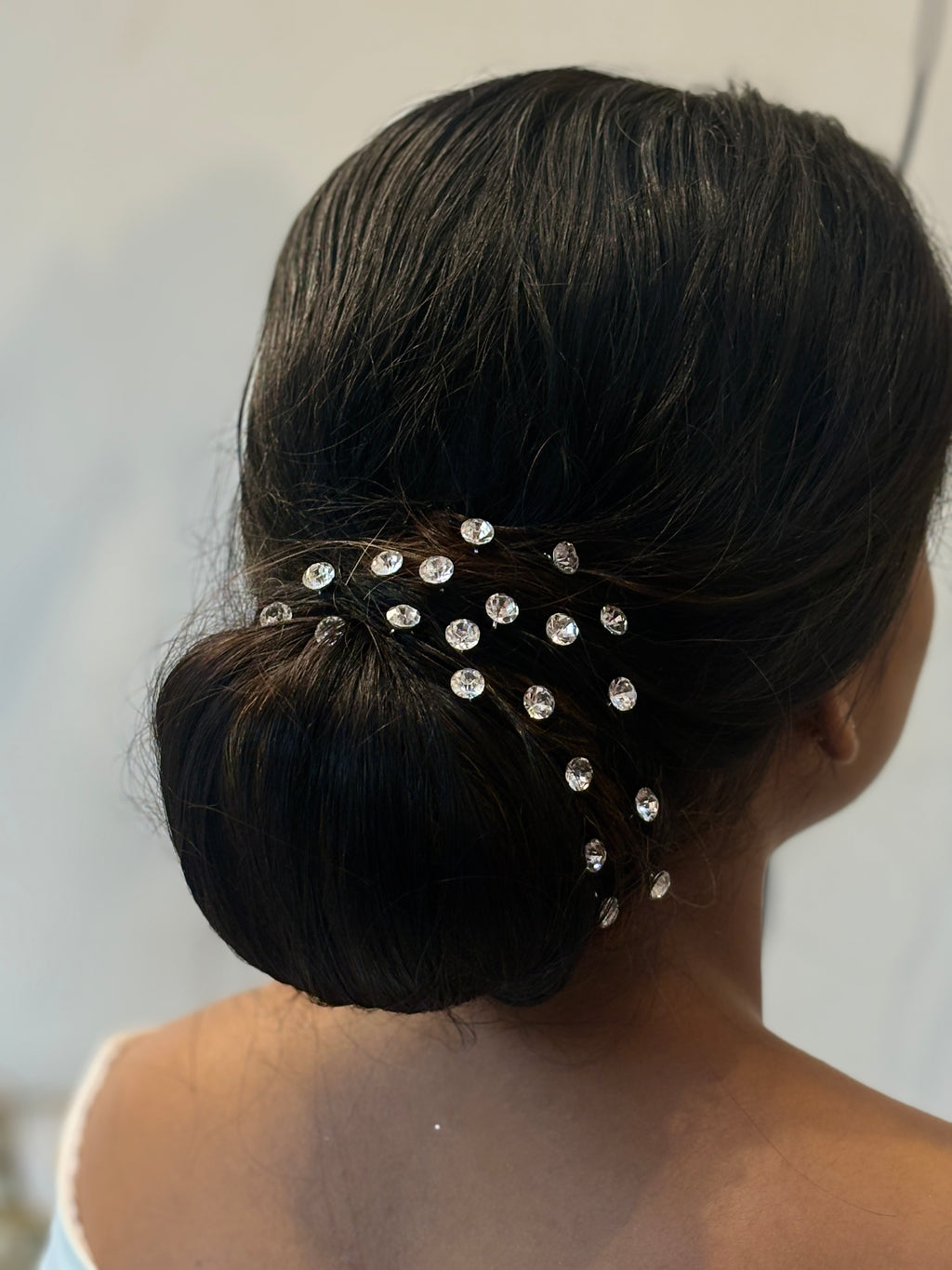 Minimalist Crystal Hair Pins | Chic Sparkling Detail for Elegant Buns | Wedding Hair Accessories | Modern Bridal Hair Jewelry | Subtle Glamour Accent
