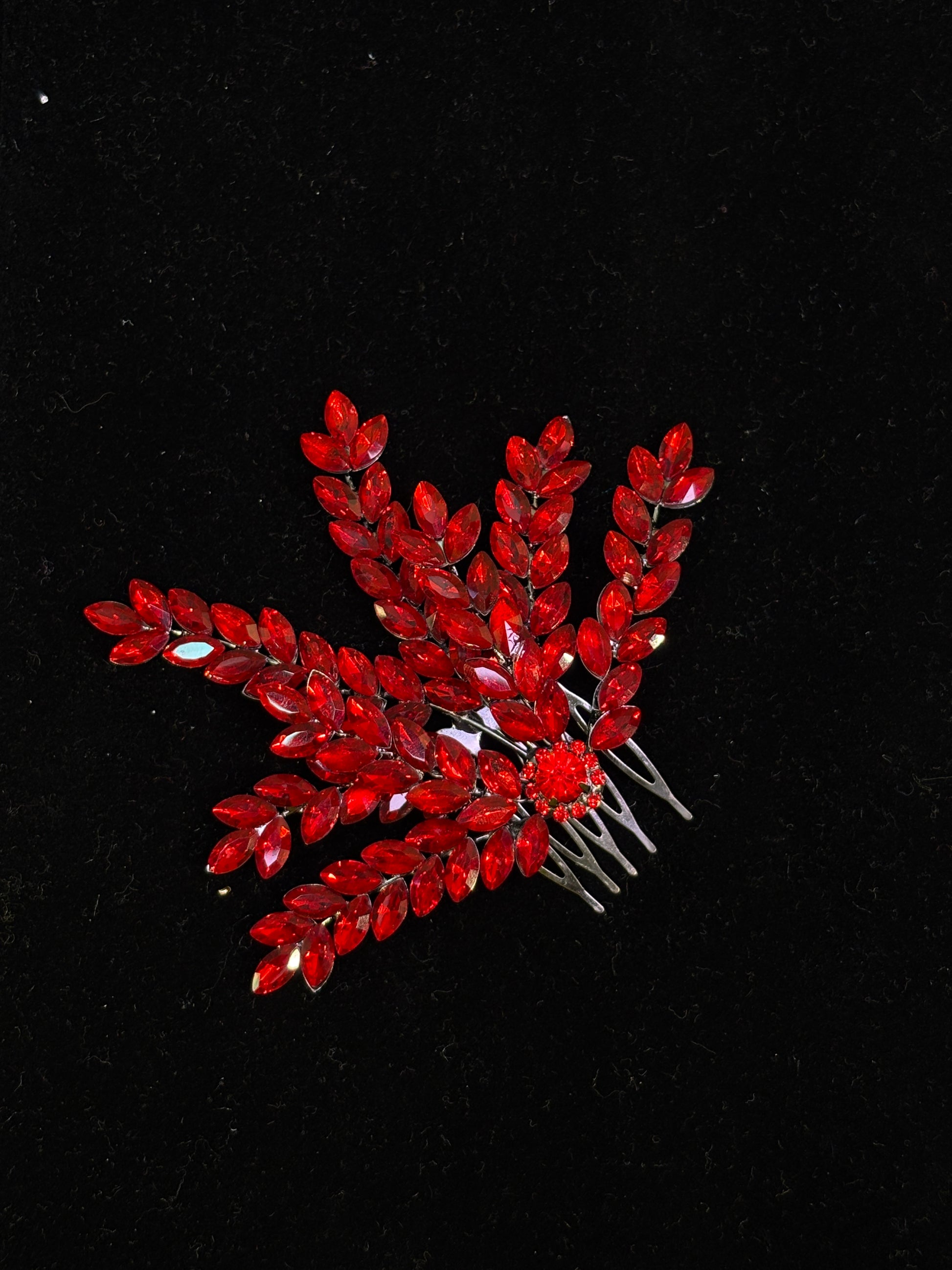 Red Crystal Leaf Hair Comb | Festive & Traditional Hair Jewelry for Weddings & Sangeet | Bold Statement Comb for Braids & Buns