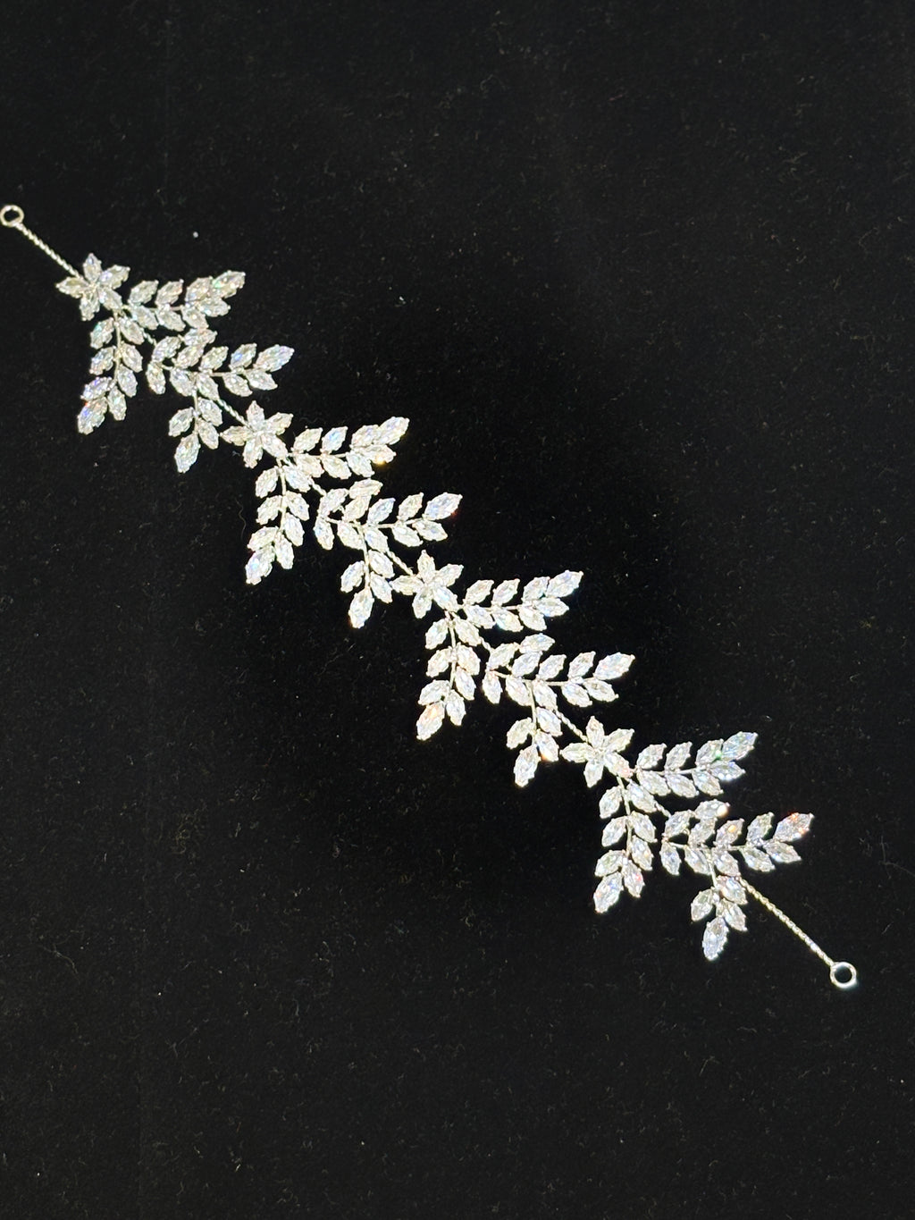 Frosted Pearl Blossom Bridal Hair Vine – Wedding Hair Accessory | Pearl Crystal Headpiece | Bridal Headband for Bun or Braid | Elegant White Hair Jewellery for Women I Zircon Headpiece