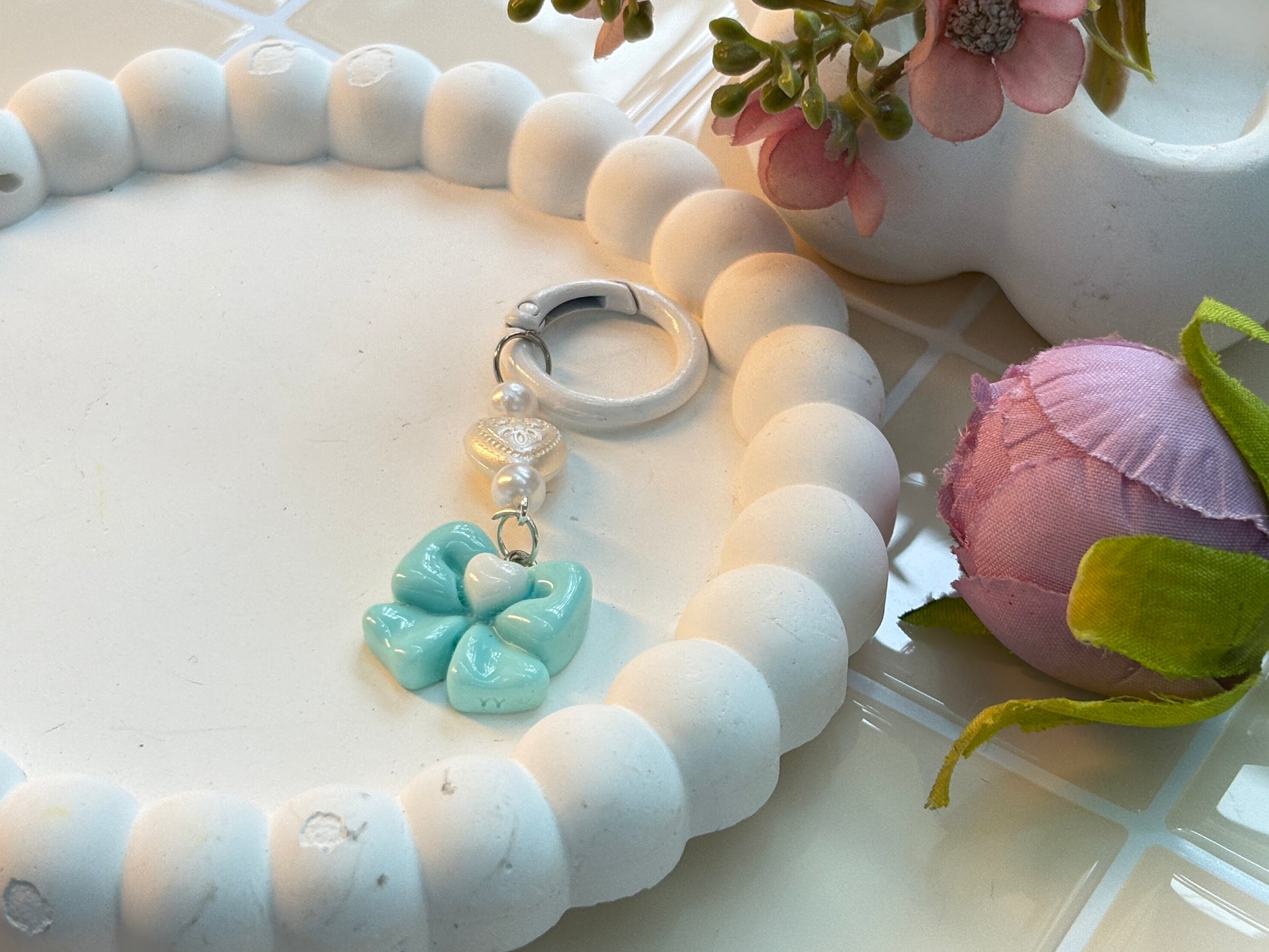 Sky Blue Kawaii Bow Keychain |Cute Heart Charm with Pearls for Girls |Aesthetic Key Ring for Backpacks, Handbags & Gifts