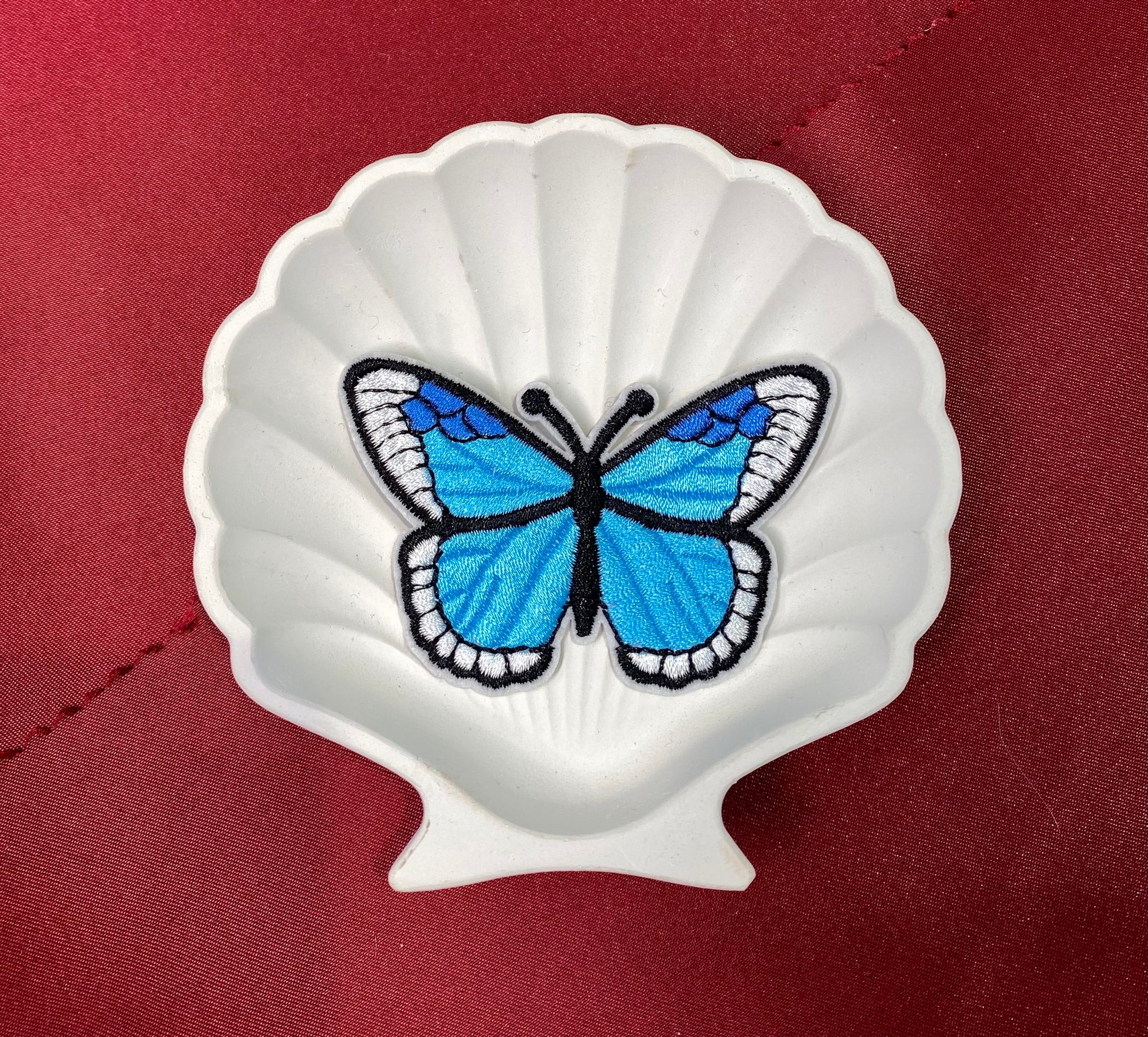 Blue Butterfly | cute and aesthetic |blue and white | blue patch| butterfly| Non-Ironable | Glue/Sew On