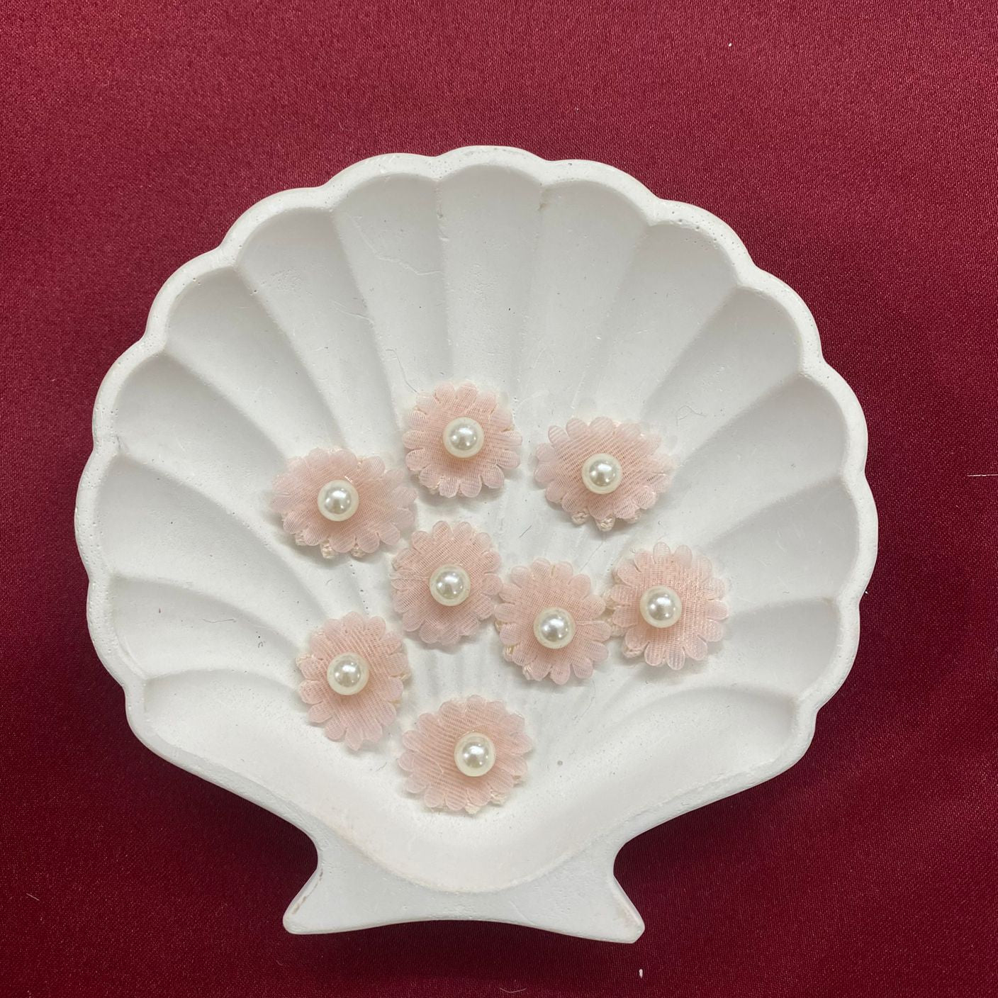 Dreamy flowers patches | cute and aesthetic | pearl| pearl bead center| pack of flowers | soft pastels | patches