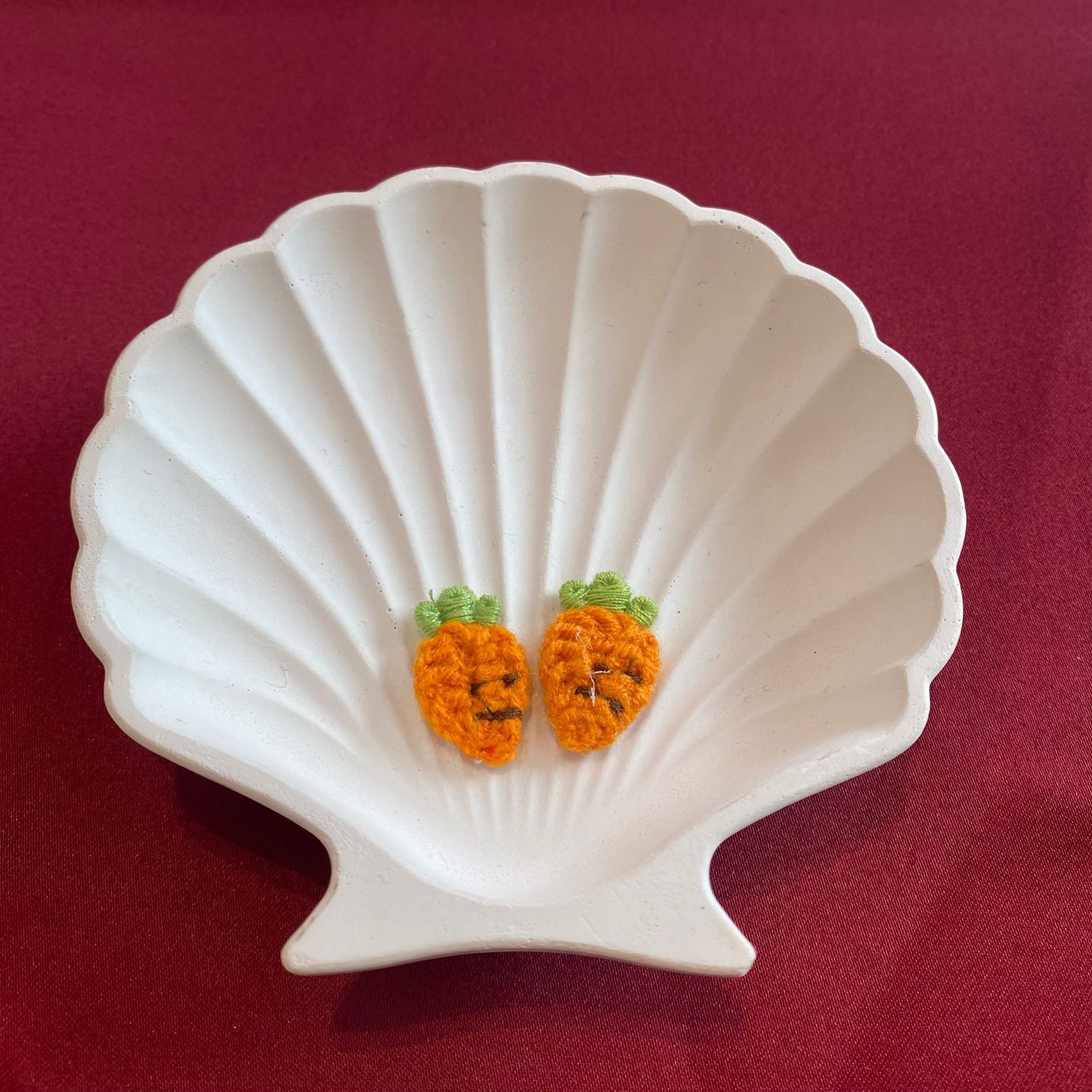 Mini Carrot Patch Duo | Cute Veggie Pals | Handmade Embroidery with Whimsy | Gardencore Aesthetic | Orange with Leafy Tops| Non-Ironable | Glue/Sew On