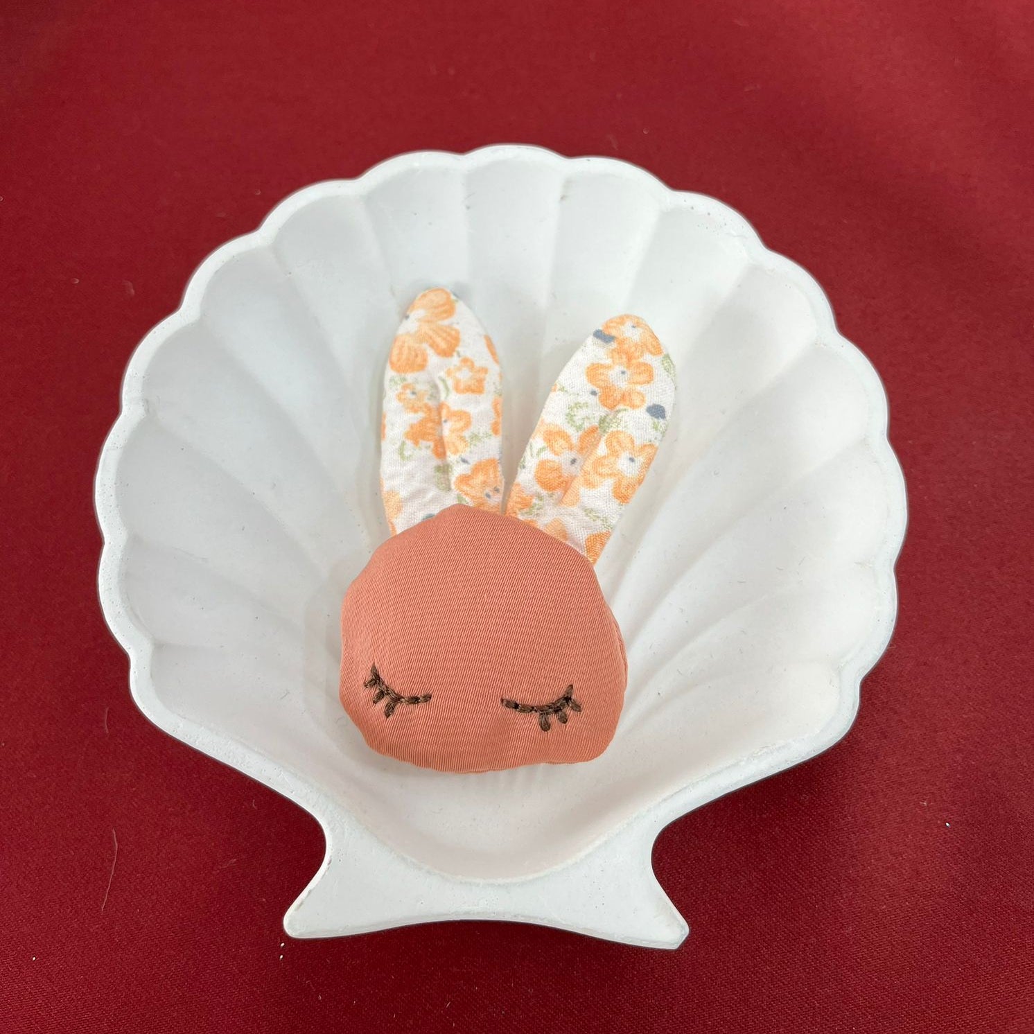 Floral Bunny Plush Pin | Handmade Soft Bunny Decoration | Peach Floral Rabbit Plush with Sleepy Eyes | Cute Fabric Bunny Gift for Girls | Easter Basket Stuffer