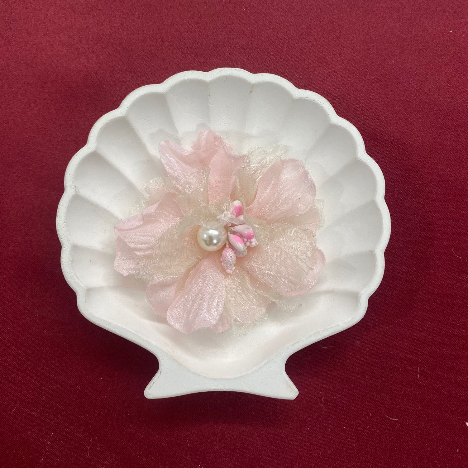 Pearly beach flower patch| flower patch | beach vibes | pearl bead | pink petals | pastels colors| patches